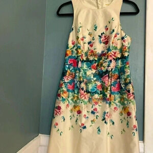 Maeve by Anthropologie NWT cream floral dress with pockets - back cut out - sz6